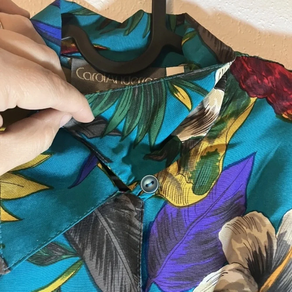 VNTG Tropical Floral Teal Wrap Midi Dress Colorful Hawaiian Parrot USA‎